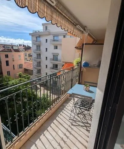 T2 Ouvert A 5 Min Des Plages, Au Calme, Avec Balcon Et Garage * Menton