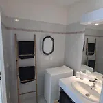 Διαμέρισμα T2 Ouvert A 5 Min Des Plages, Au Calme, Avec Balcon Et Garage