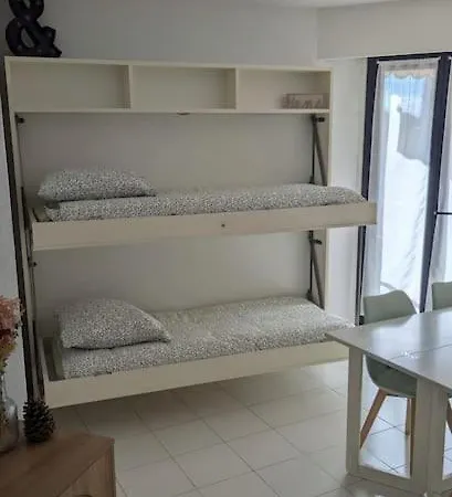 Apartman T2 Ouvert A 5 Min Des Plages, Au Calme, Avec Balcon Et Garage *
