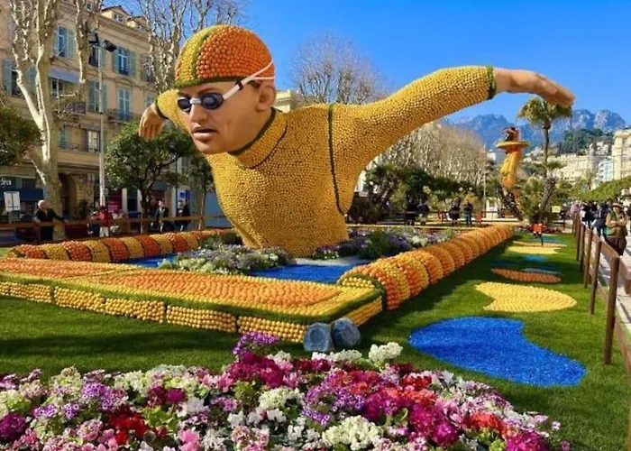 T2 Ouvert A 5 Min Des Plages, Au Calme, Avec Balcon Et Garage *